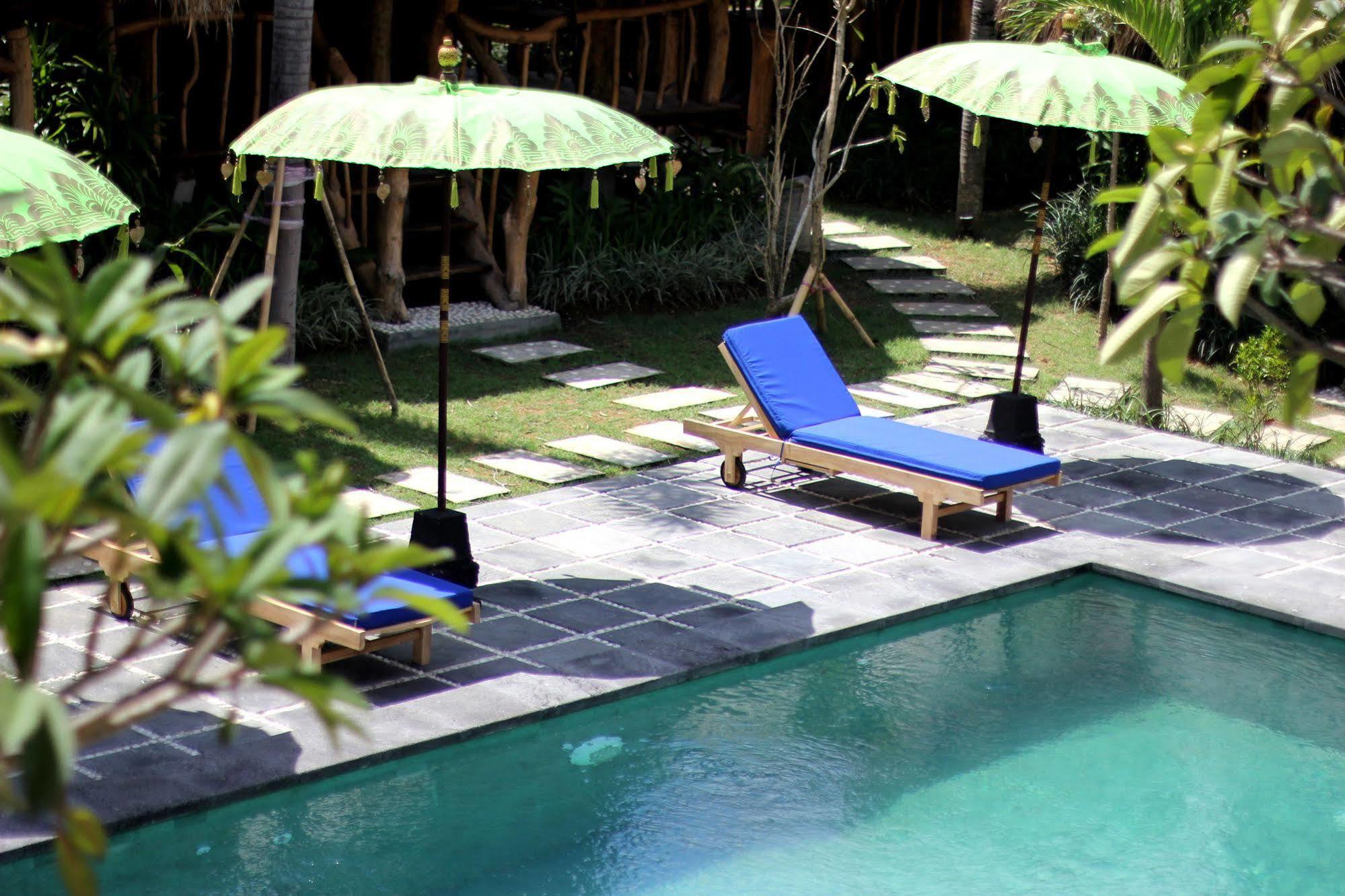 The Calmtree Bungalows Canggu  Exterior photo